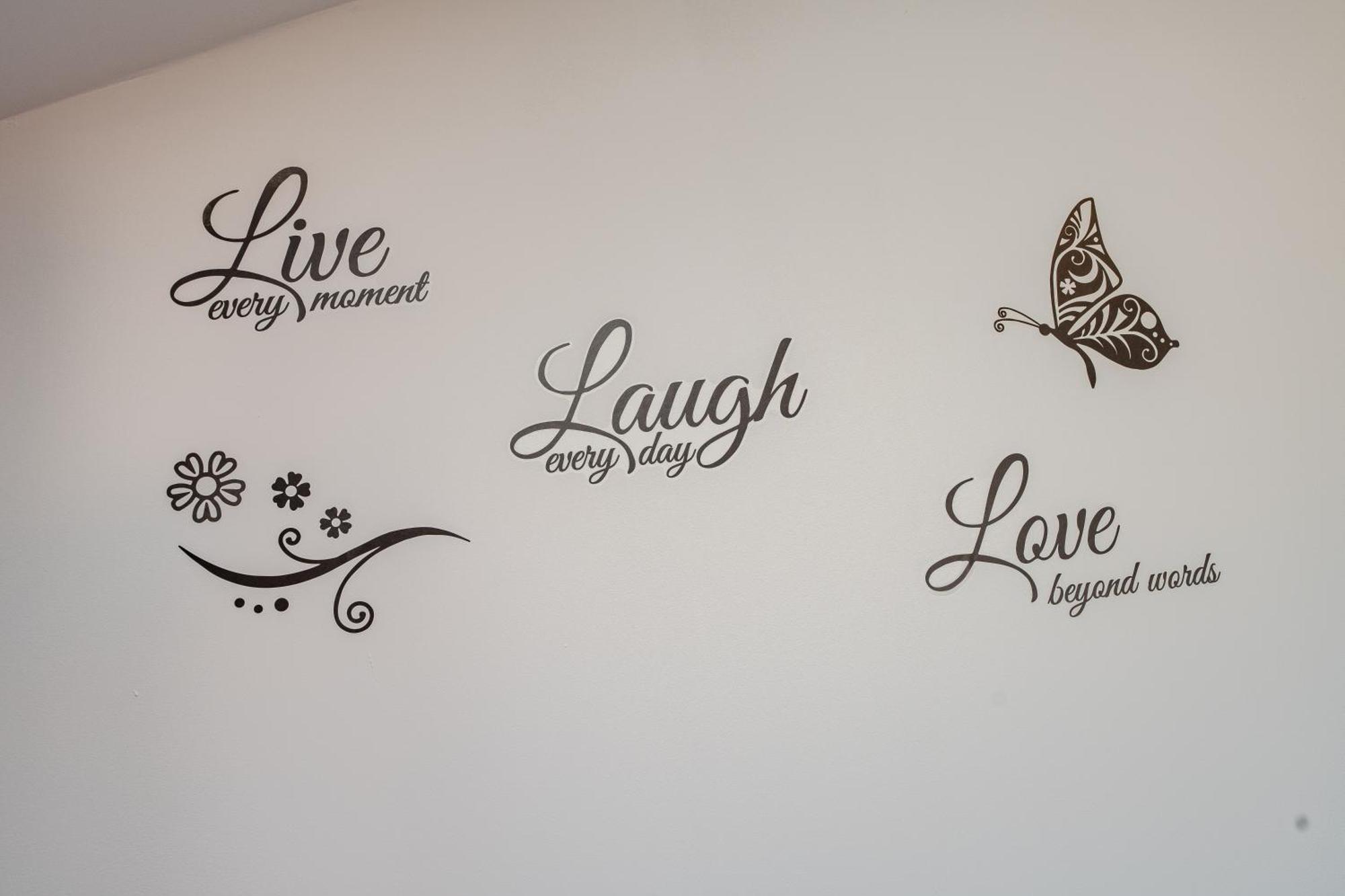 Dali II Apartment Novalja Bagian luar foto